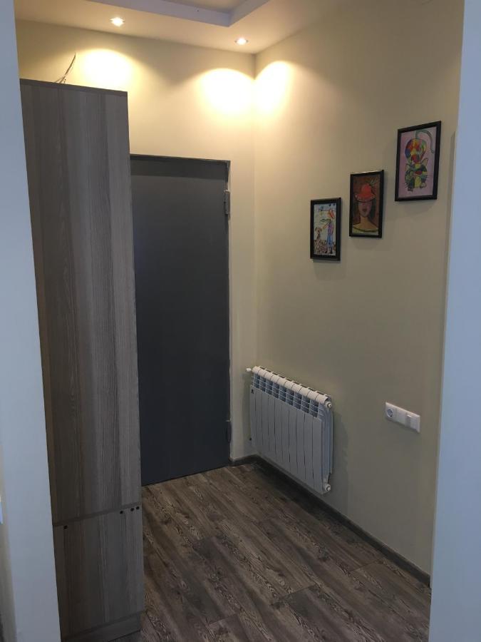 Apartment On Khimshiashvili 11A Batumi Exterior photo
