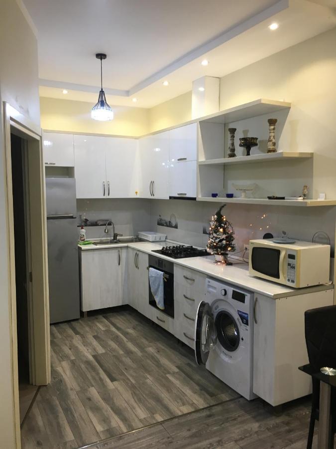Apartment On Khimshiashvili 11A Batumi Exterior photo